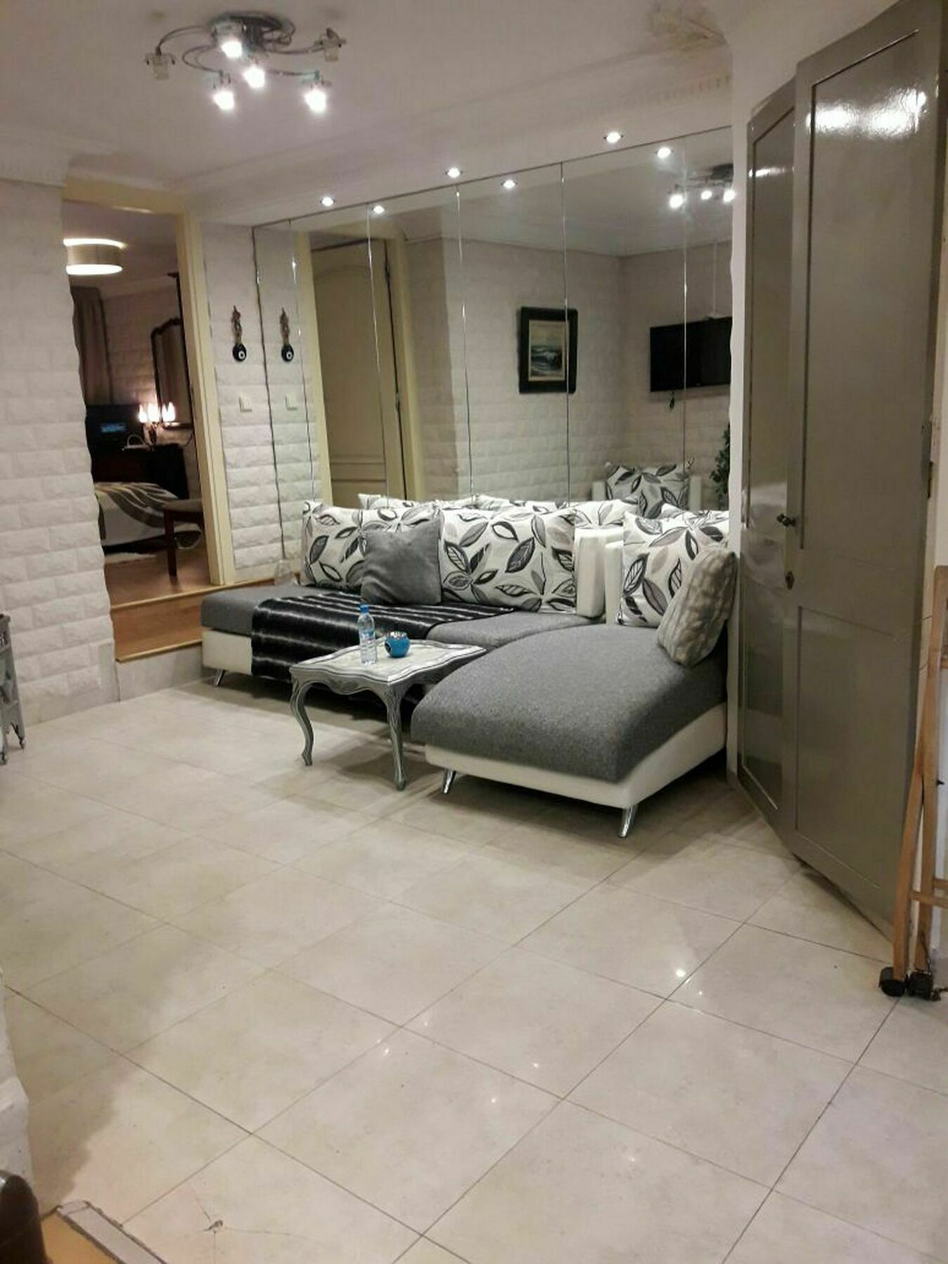 Les Belles Residences *
